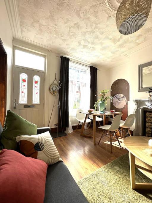 Leeds Cosy House * Leeds (West Yorkshire)